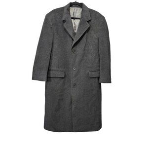 Kuppenheimer Vintage Three Button Men's Gray Wool-Cashmere Blend Lined Overcoat